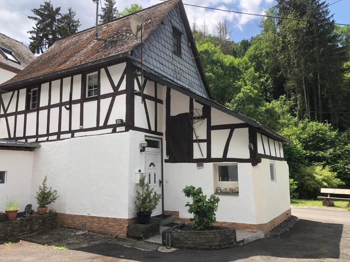 Ferienhaus Ehrbachklamm โบรเดนบาค ภายนอก รูปภาพ